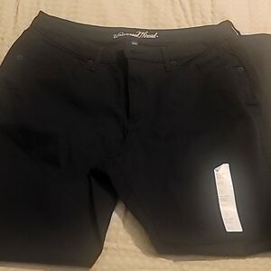 Universal Thread Jeans NWT